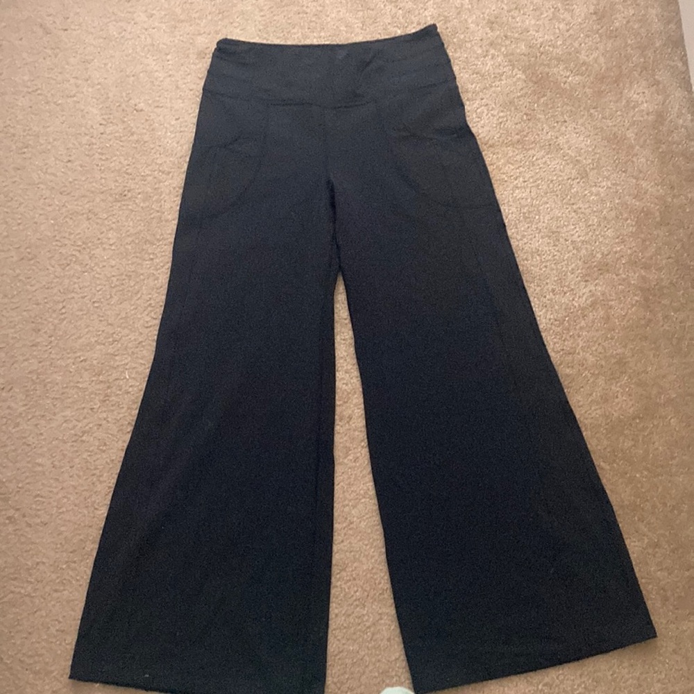 Lululemon wide leg leggings